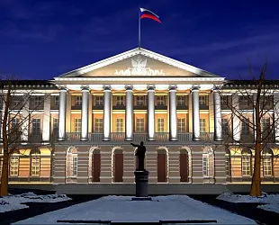 Новости: Для восстановления Смольного нужен реставратор!