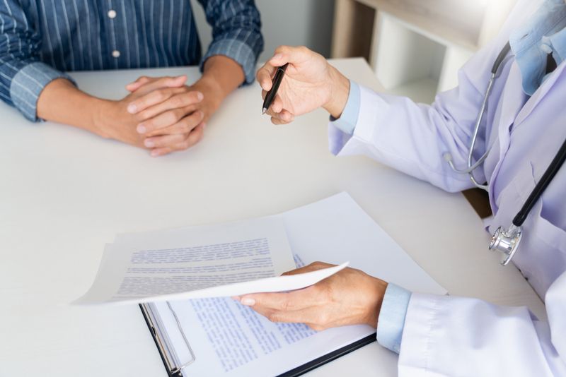 Реестр медицинских лицензий: проверка данных