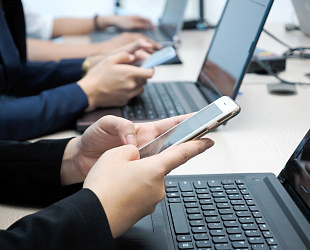 Новости: На Госуслугах можно пройти аттестацию. Кому и как? Рассказываем