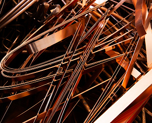 Новости: Ломозаготовители, обратите внимание! С 1 июля платить за лом наличными запретят