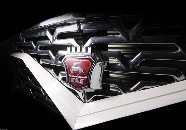 IMG_0444_r.jpg IMG_0444_r.jpg