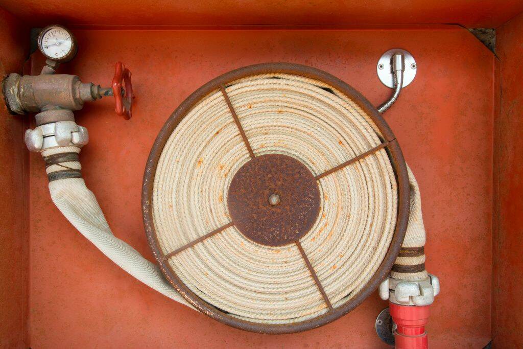 Пожарный шланг фото Пожарный шланг